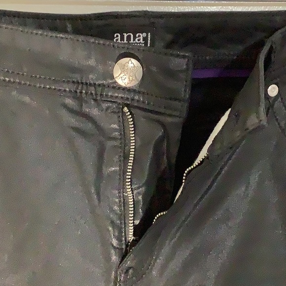 a.n.a.A New Approach Women Pants - Picture 6 of 9